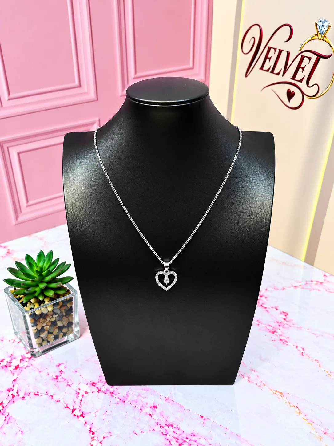Collar Corazón Plateado
