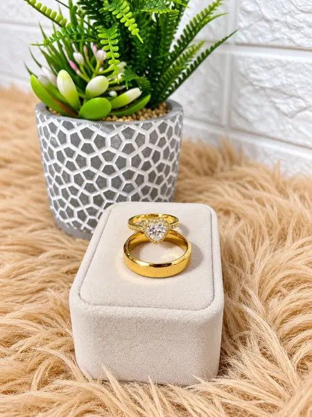 Dúo de Anillos Corazón Cristal Dorado