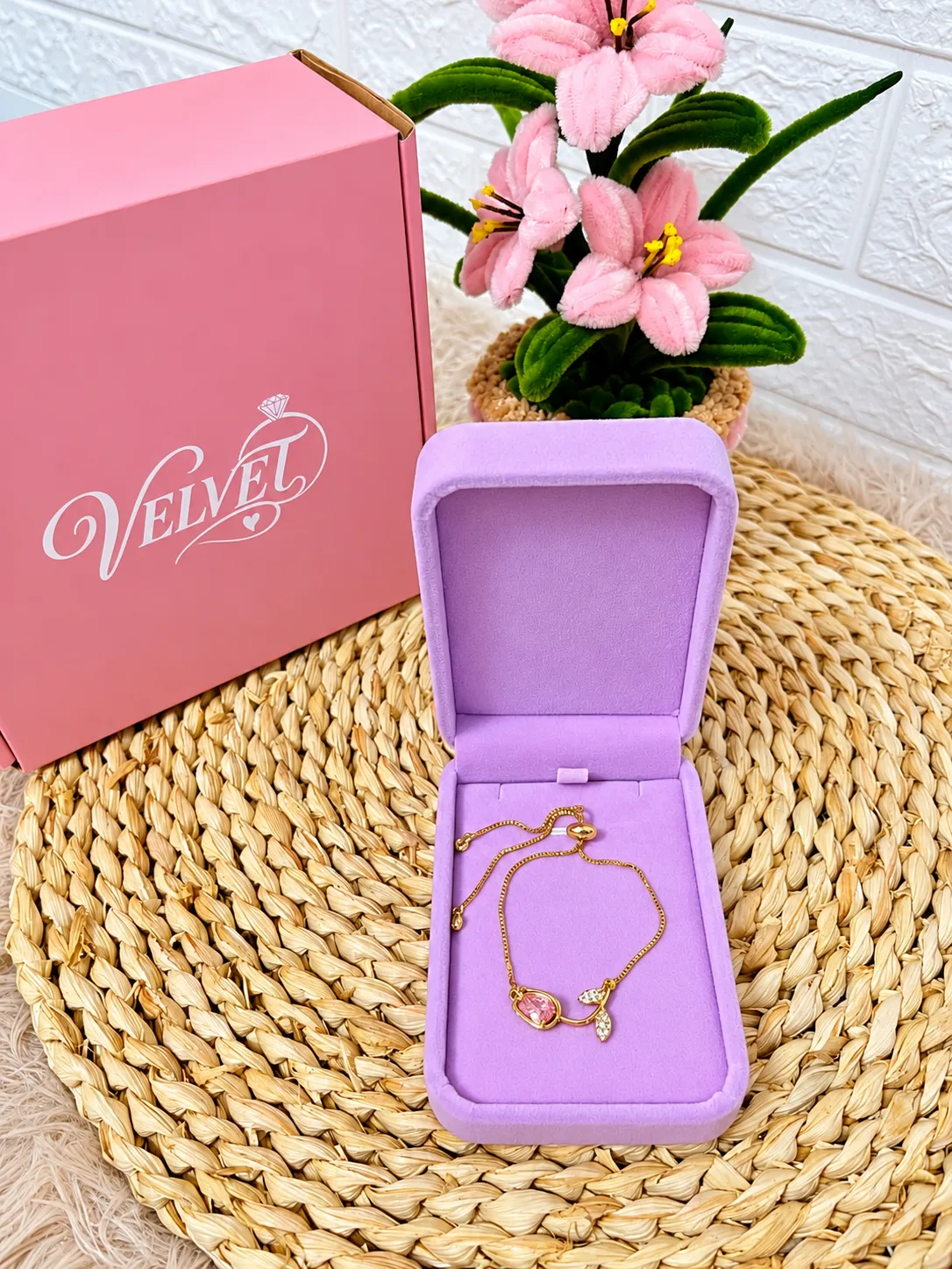 Pulsera Ajustable Dorada Fina