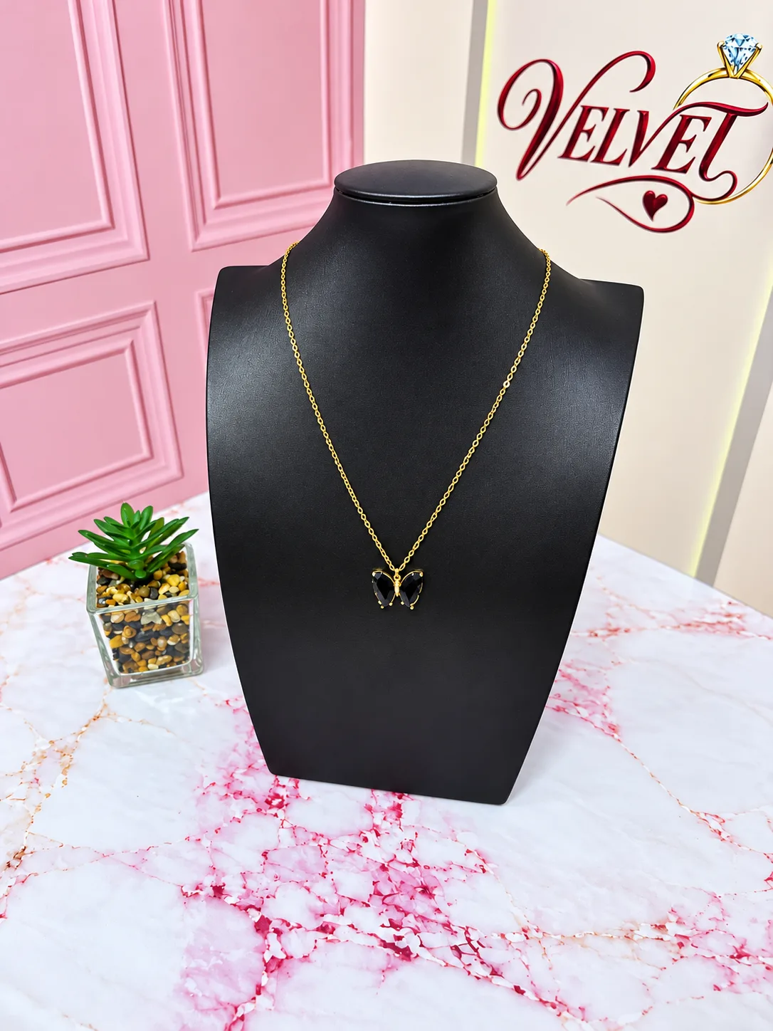 Collar Mariposa Negra
