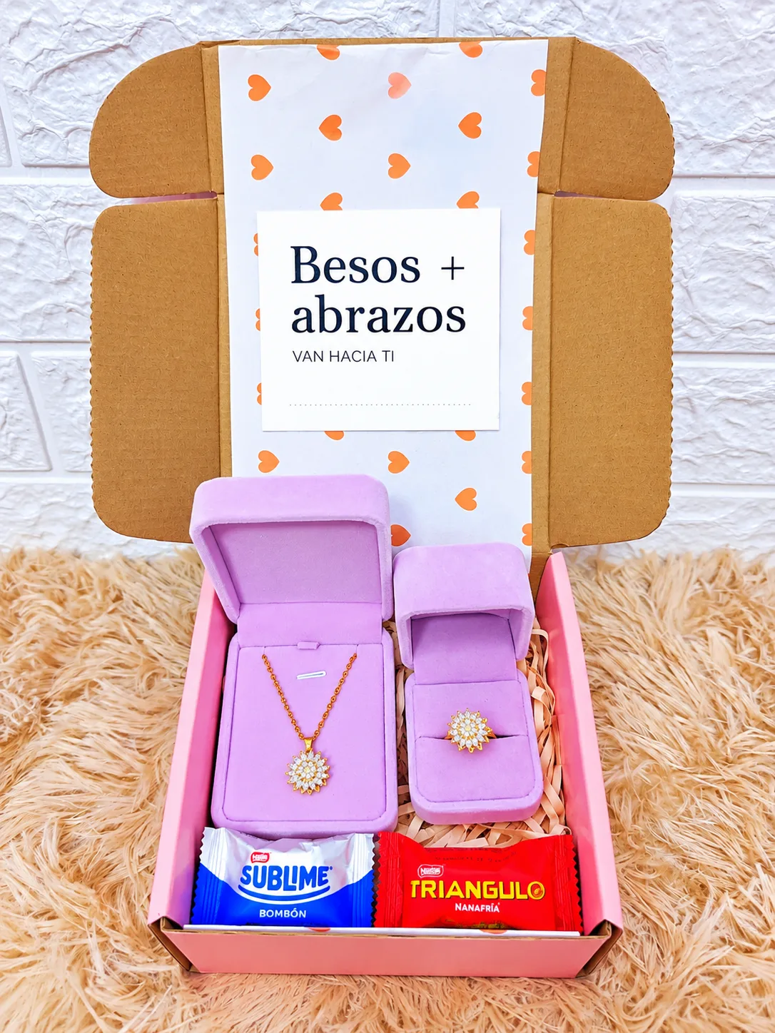 Pack Collar Sol y Anillo Dorado